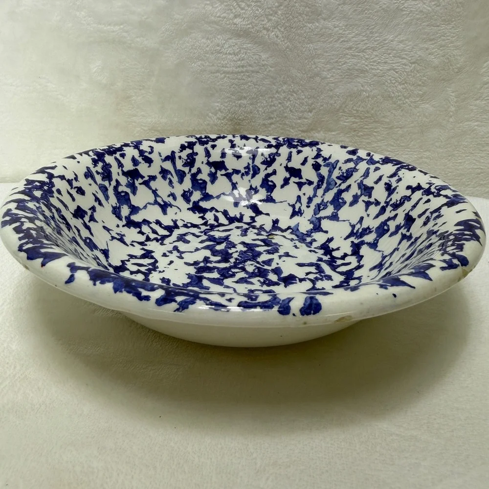 VTG Blue White Splatter Enamelware‎ Bowl 8 Inch Round Speckled Basin